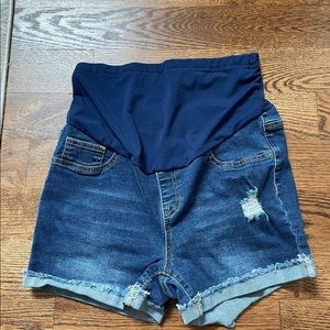 Maternity jeans size medium